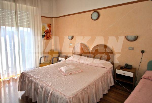 почивка в Hotel Britannia