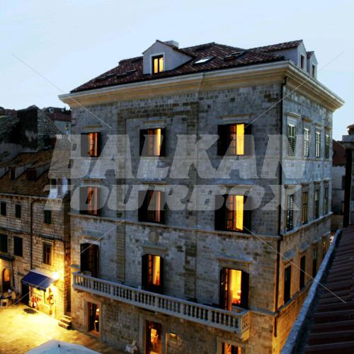 holiday in The Pucic Palace