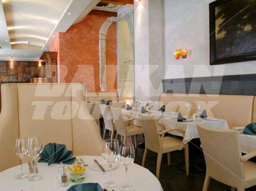 holiday in The Pucic Palace