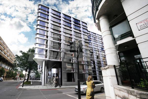 почивка в Think Apartments Earls Court London