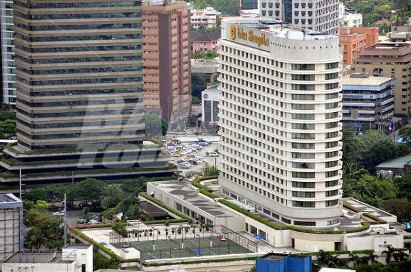 holiday in Shangri La Edsa Manila