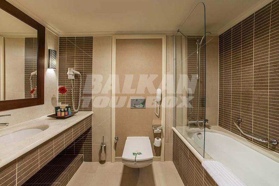 holiday in Ela Quality Resort
