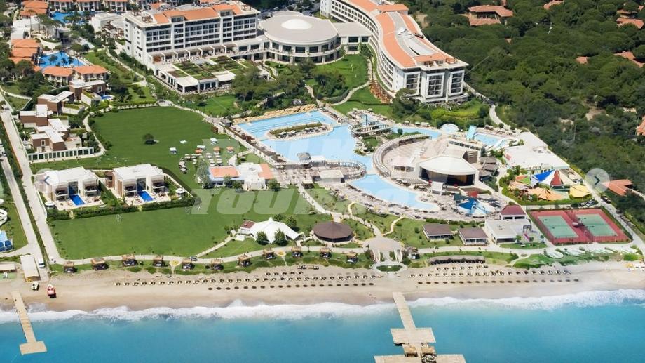 holiday in Ela Quality Resort