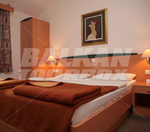 holiday in Villa Corinthia Baska