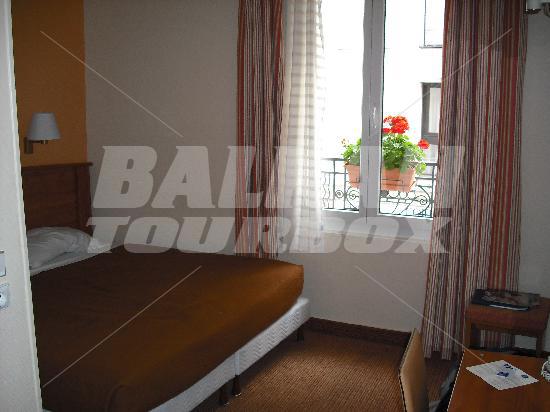 почивка в Timhotel Tour Eiffel
