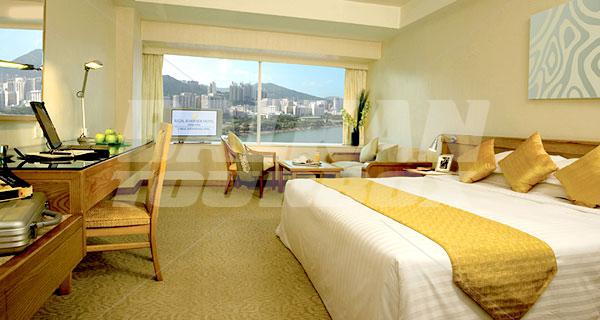 holiday in Regal Riverside