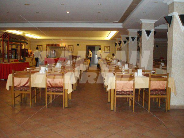 holiday in Pigale Family Club