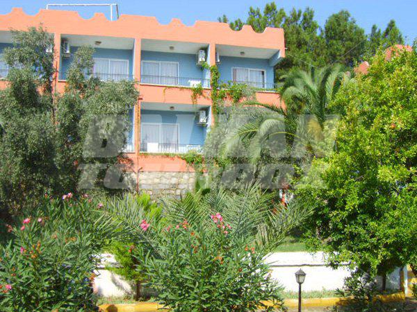 holiday in Pigale Family Club