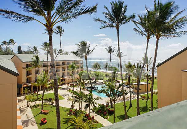 почивка в Courtyard by Marriott Kauai at Coconut Beach