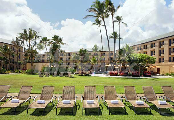 почивка в Courtyard by Marriott Kauai at Coconut Beach