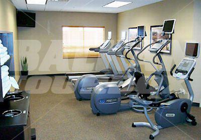 почивка в Courtyard by Marriott Phoenix West/Avondale
