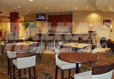 почивка в Courtyard by Marriott Phoenix West/Avondale