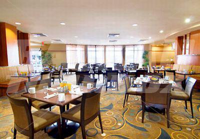 почивка в Courtyard by Marriott Phoenix West/Avondale