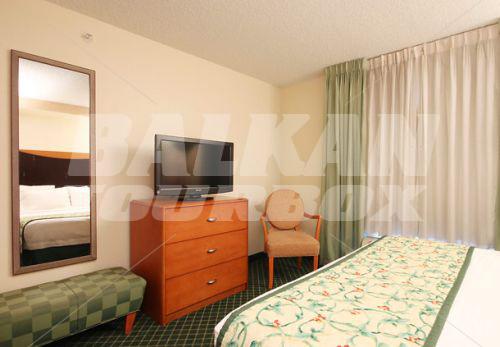 почивка в Fairfield Inn & Suites by Marriott Dallas Market Center
