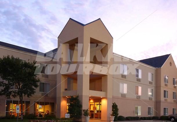 почивка в  Fairfield Inn & Suites by Marriott Dallas Market Center