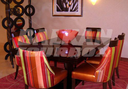 почивка в Renaissance by Marriott Phoenix Glendale Hotel & Spa