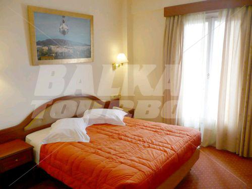 holiday in Pythia Art