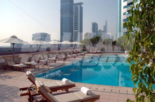 почивка в Crowne Plaza