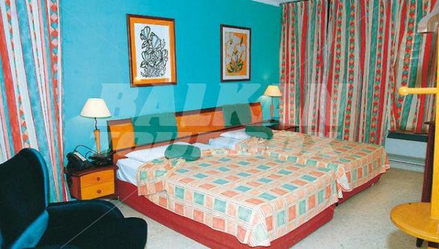 holiday in Villa Cuba Club Resort