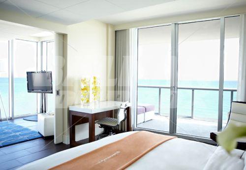 почивка в Eden Roc Renaissance by Marriott Miami Beach