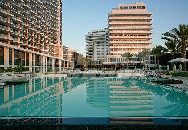 почивка в Eden Roc Renaissance by Marriott Miami Beach