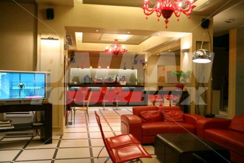 почивка в Heliotrope Hotel