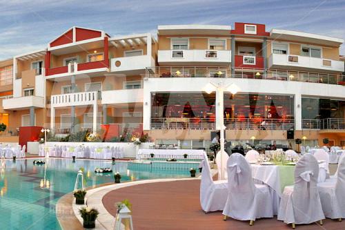 почивка в Heliotrope Hotel