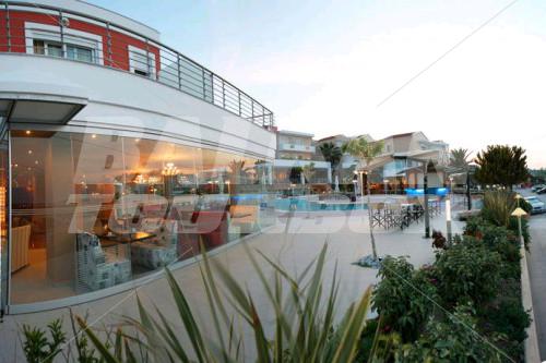 почивка в Heliotrope Hotel