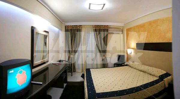 почивка в Heliotrope Hotel