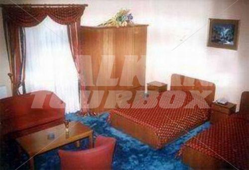 holiday in Kornilios Hotel