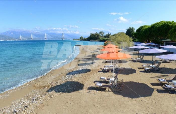 почивка в Achaia Beach