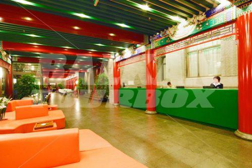 holiday in Traveler Inn