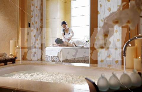 почивка в Inter Continental Asiana Saigon
