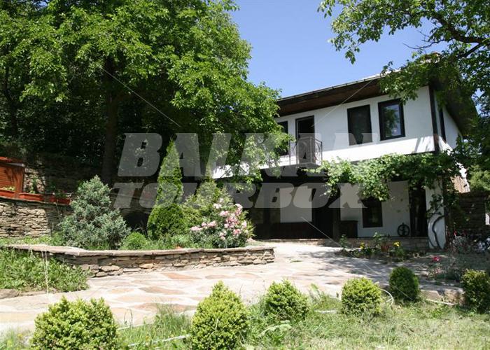holiday in  Imanyarska House