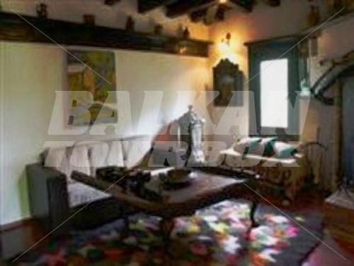 holiday in Imanyarska House