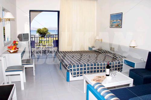 holiday in Aeolos Beach