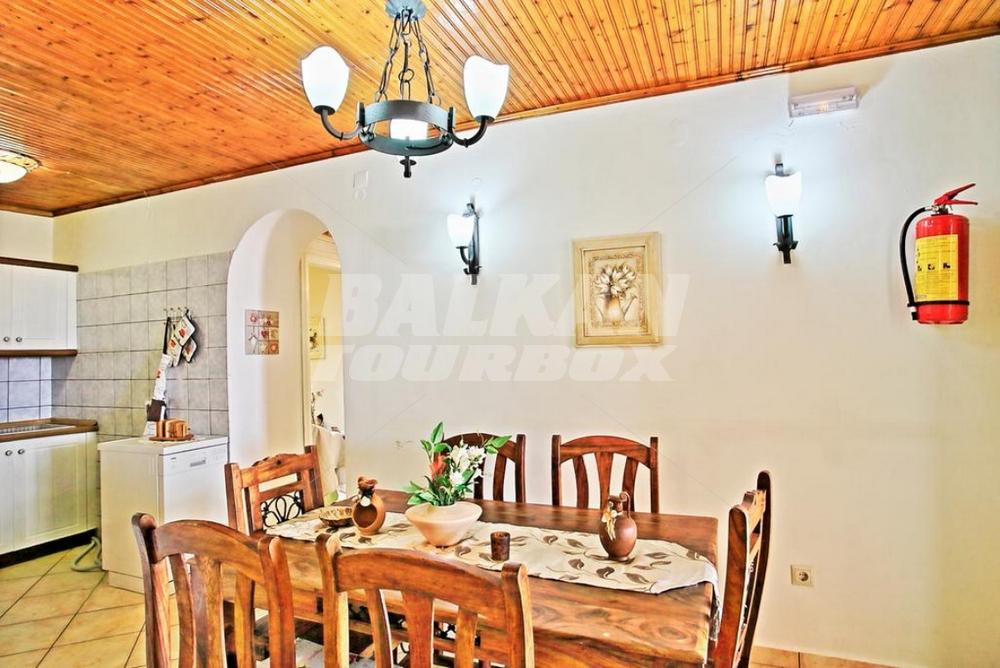 почивка в Villa Angeliki