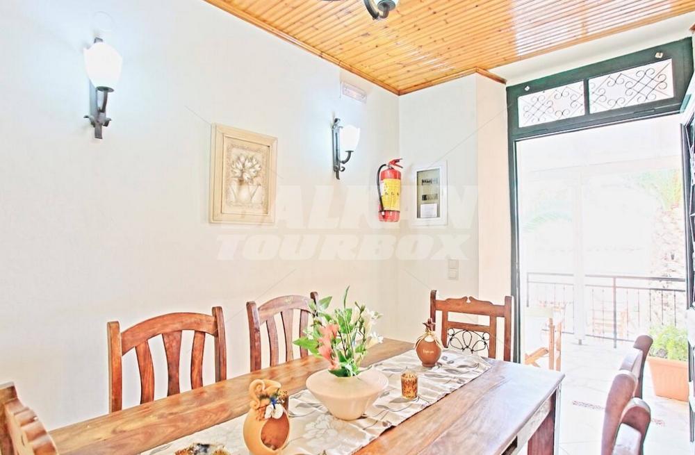 почивка в Villa Angeliki