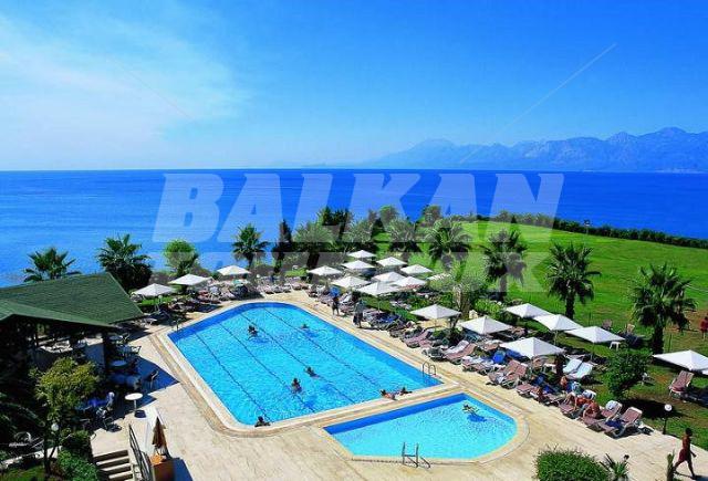 holiday in Club Falcon