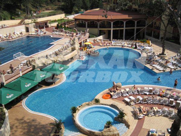 holiday in Grifid Bolero
