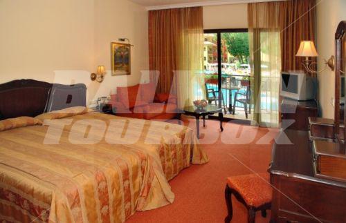 holiday in Grifid Bolero