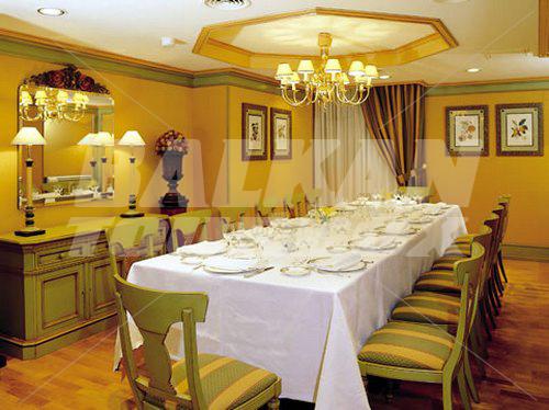 holiday in NH Gran Hotel