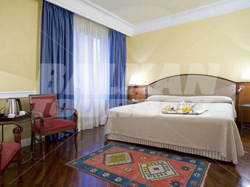 holiday in NH Gran Hotel