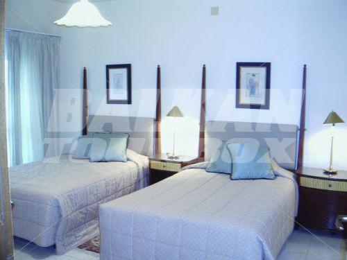 holiday in Chateau Linza Resort