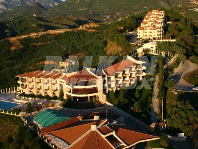holiday in  Chateau Linza Resort
