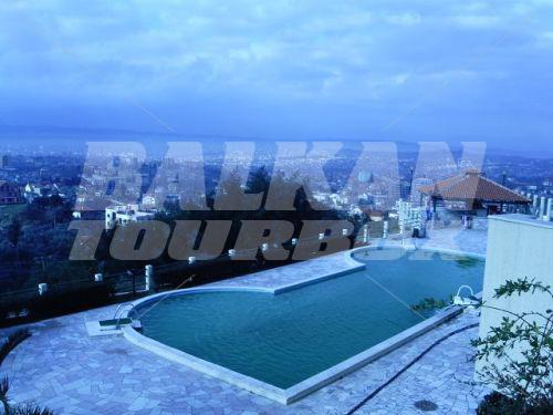 holiday in Chateau Linza Resort