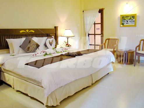 почивка в Hyton Leelavadee Resort Hotel