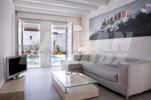 holiday in Patmos Aktis Suites and Spa