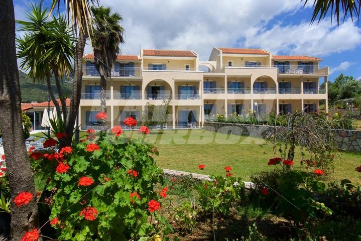 holiday in Alkioni