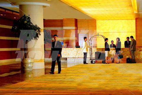 holiday in Le Meridien She Shan